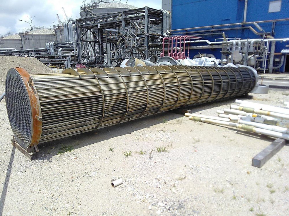 Stainless steel heat exchanger tube bundle removed from a petrochemical plant